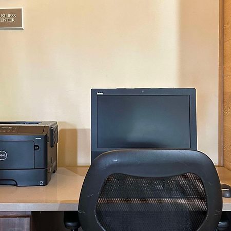 Country Inn & Suites By Radisson, Owatonna, Mn Bagian luar foto