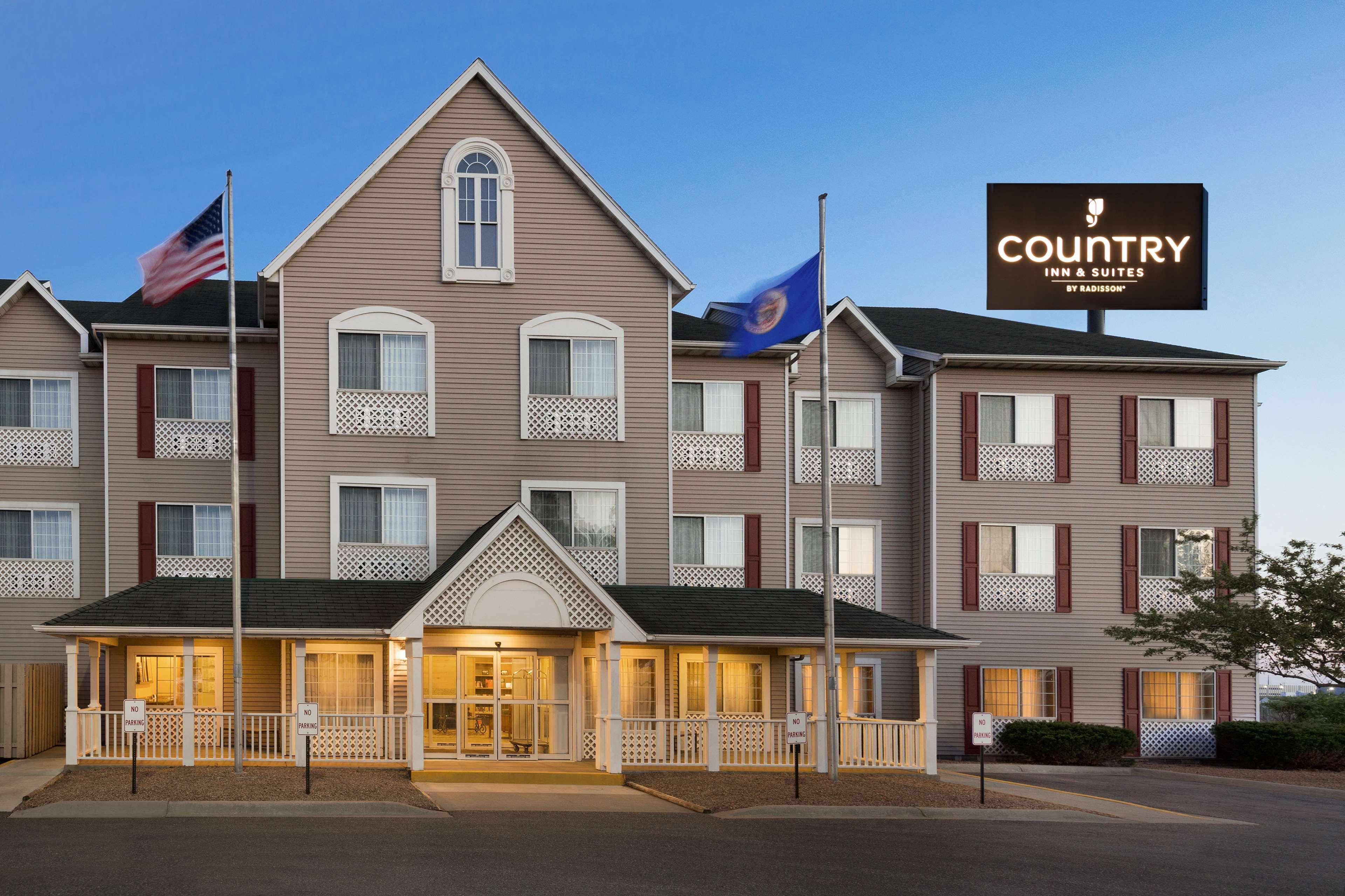 Country Inn & Suites By Radisson, Owatonna, Mn Bagian luar foto