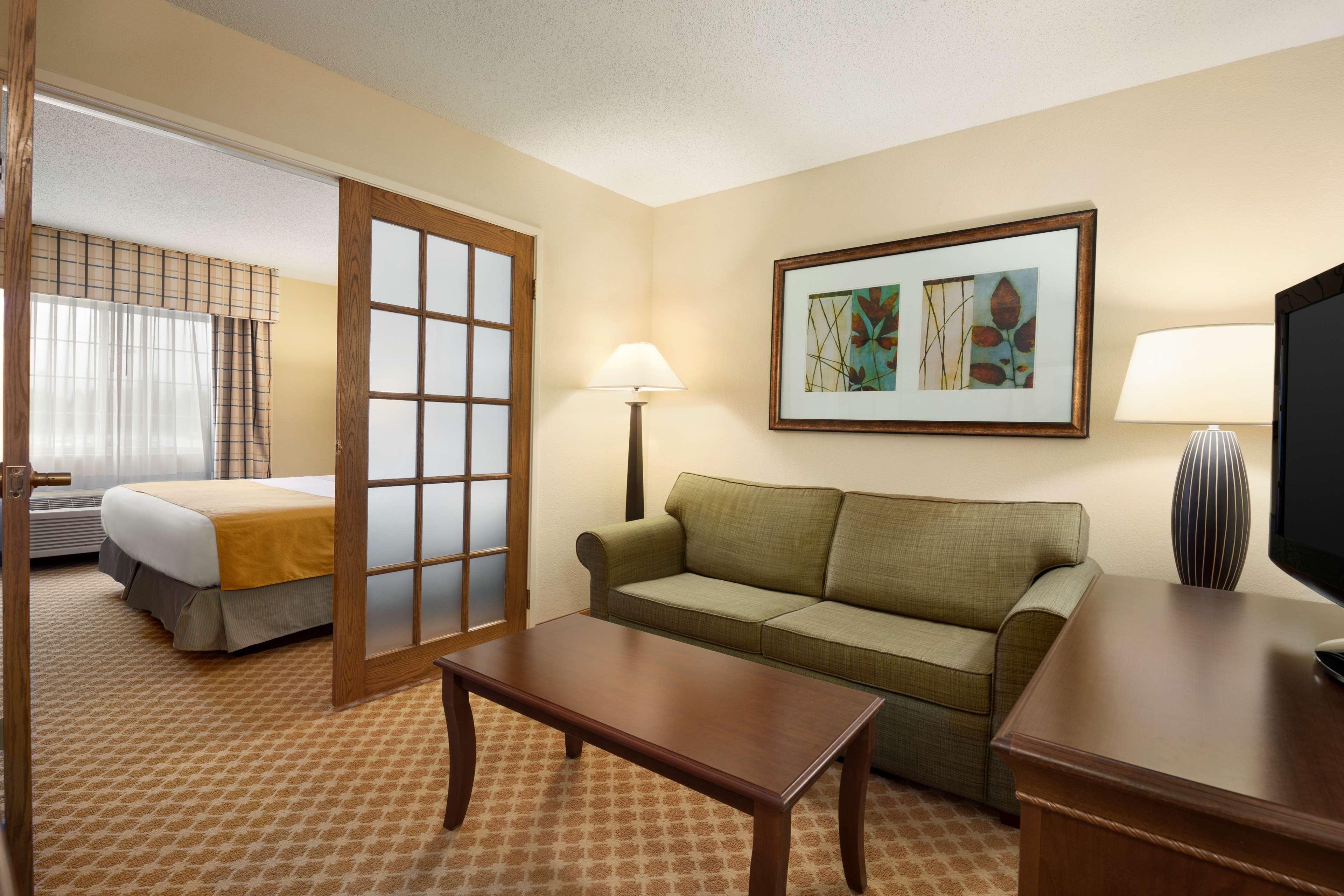 Country Inn & Suites By Radisson, Owatonna, Mn Bagian luar foto