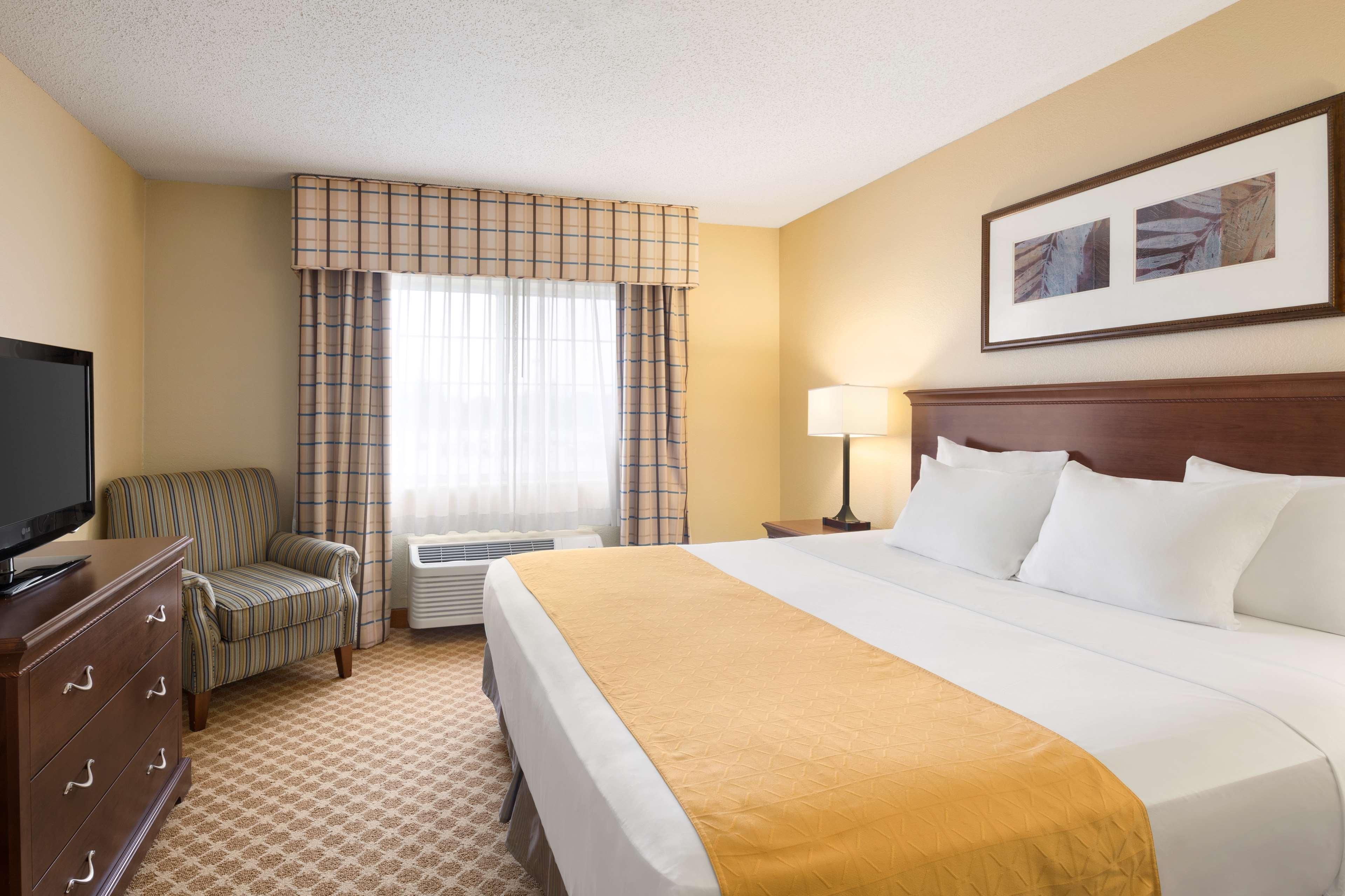 Country Inn & Suites By Radisson, Owatonna, Mn Bagian luar foto